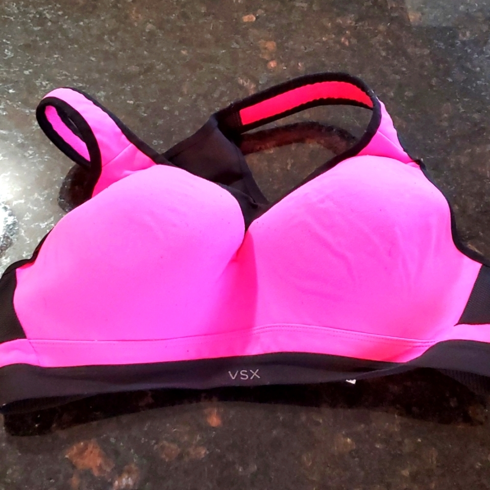 Victoria's Secret SPORT - Max support sports bra - Size 36C